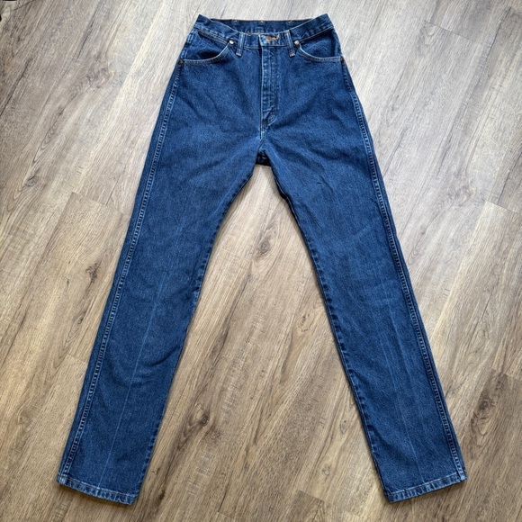Wrangler Denim - Vintage Women's High-Rise Denim Jeans - Size 7 x 34 Style 14MWZDD